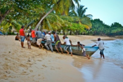 Dominican fishermen arrive home